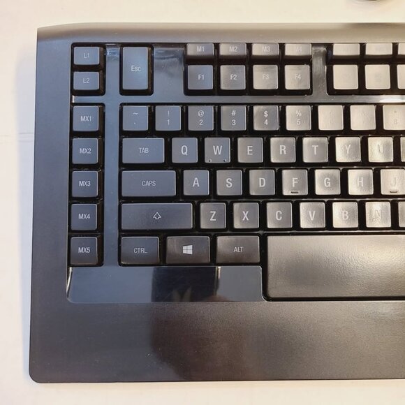 SteelSeries - Apex 300 Wired TKL Gaming Linear KB-00002 - Picture 3 of 9